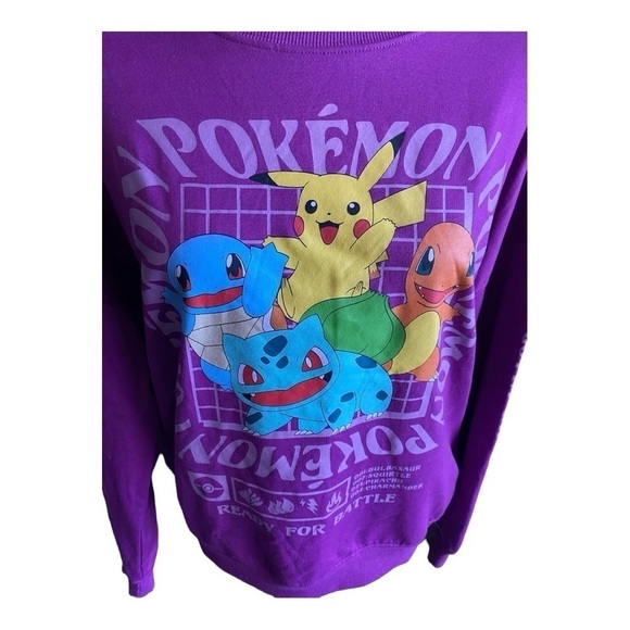 NWT-POKÉMON-PURPLE SWEATSHIRT-SIZE MEDIUM - Picture 2 of 7